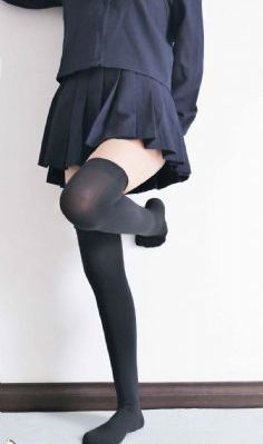 国产片婬乱18一级毛片动态图_720高清电影在线